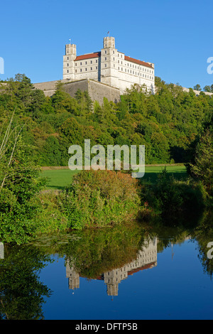 Castello Willibaldsburg sopra il fiume Altmuehl, Altmühltal, Eichstätt, Alta Baviera, Baviera, Germania Foto Stock