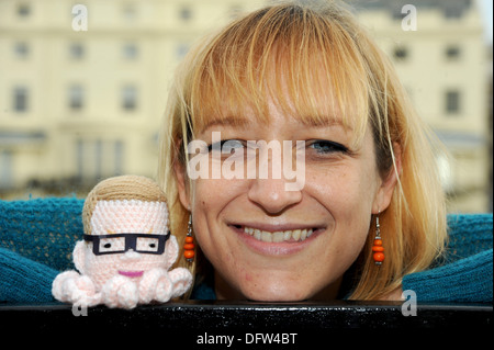 Kat duro da Brighton ha prodotto un Michael Gove cuscino di pin che vende su internet Foto Stock