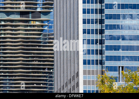 Dettaglio del Blue Cross Blue Shield Building, e Aqua Edificio, Chicago Foto Stock