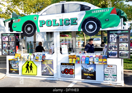 Una città della zona verde della polizia di presentare presso l annuale Giornata del lavoro festival in Greenbelt, Md Foto Stock