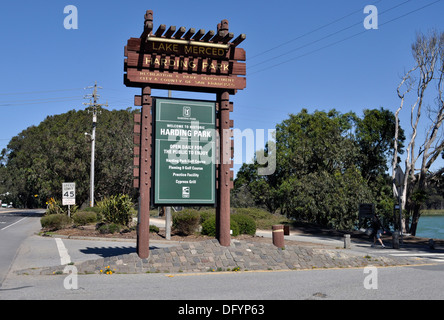 L'ingresso al Lago Merced Harding Park di San Francisco in California Foto Stock