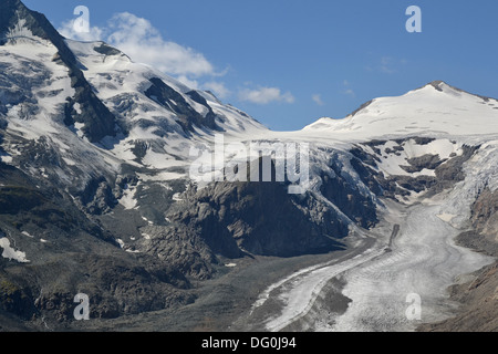 Vista del Grossglockner e il ghiacciaio Pasterze, Austria Foto Stock