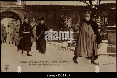 Ak Kaiser und Kaiserin mit Prinz Heinrich von Preußen, NPG 6150; Foto Stock