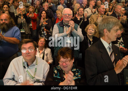 Aberystwyth Wales UK, Ottobre 11 2013 Plaid Cymru festa annuale conferenza Aberystwyth UK Credit: keith morris/Alamy Live News Foto Stock