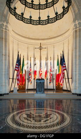 Altare nella cappella della Prima Guerra Mondiale una Meuse-Argonne Cimitero e memoriale americano Romagne,-sous-Montfaucon, Francia Foto Stock