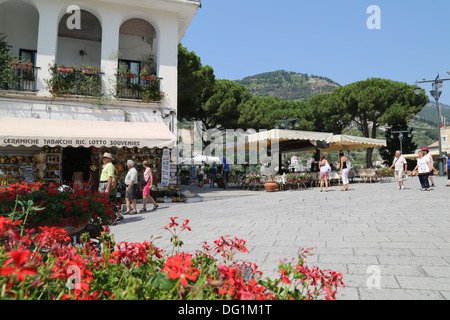 Dalla piazza della città di Ravello Salerno, Italia Foto Stock