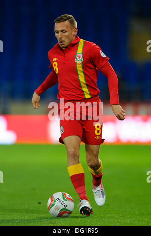 Cardiff, Galles. Undicesimo oct, 2013. Craig Bellamy del Galles (Cardiff City) (sul suo ultimo Galles home gioco dopo che annuncia la sua pensione internazionale) in azione durante la prima metà del 2014 FIFA World Cup (Regione Europea) Gruppo un qualificatore tra Galles e Macedonia a Cardiff City Stadium. Credito: Azione Sport Plus/Alamy Live News Foto Stock