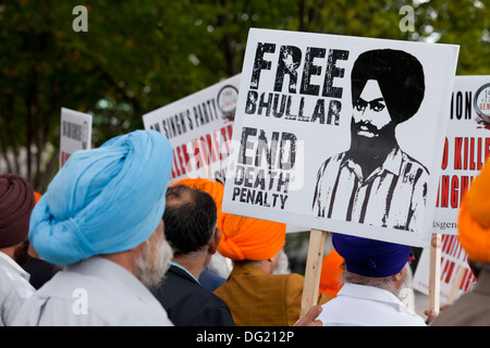 I sikh per la giustizia protesta contro il genocidio in India - Washington DC, Stati Uniti d'America Foto Stock