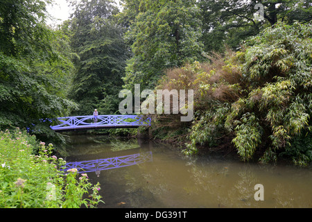 Il ponte blu a station wagon Elswout in Overveen Holland Foto Stock