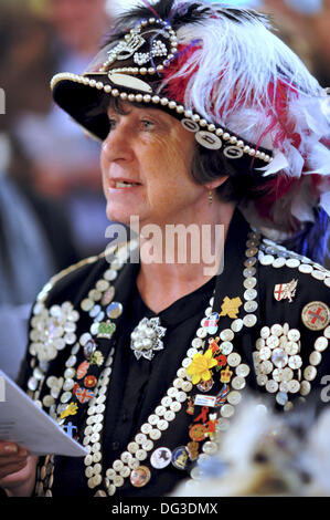 Londra, Regno Unito. Xiii oct, 2013. Carole Jolly la regina perla di Crystal Palace Credito: Michael Preston/Alamy Live News Foto Stock