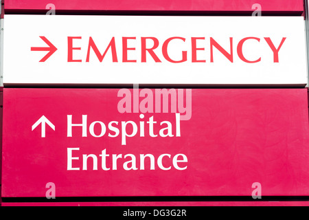 Ingresso di emergenza ospedale locale urgente Health Care Building Foto Stock