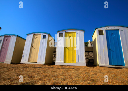 Spiaggia di capanne, Ventnor Beach, Isle of Wight, England, Regno Unito, Europa Foto Stock