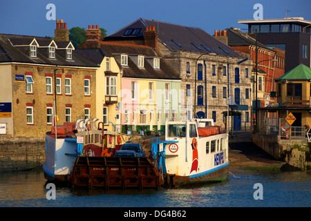 La catena del traghetto, Cowes, Isle of Wight, England, Regno Unito, Europa Foto Stock