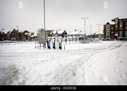 La neve copre le strade di Londra,2 Febbraio, 2009,la più pesante nevicata a Londra per 18 anni.Wimbledon,Londra Foto Stock