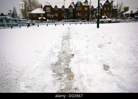 La neve copre le strade di Londra il 2 febbraio, 2009,la più pesante nevicata a Londra per 18 anni. Wimbledon,Londra Foto Stock