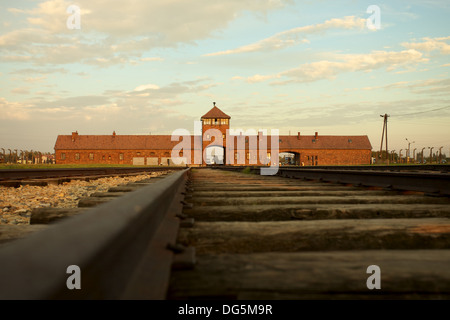 Ingresso del Nazi al Campo di Concentramento di Auschwitz-Birkenau. Foto Stock
