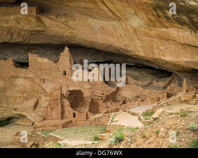 La casa lunga scogliera dimora del Anasazi,il Parco Nazionale di Mesa Verde,Colorado Foto Stock