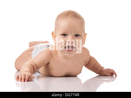 Sorridenti baby boy su sfondo bianco Foto Stock