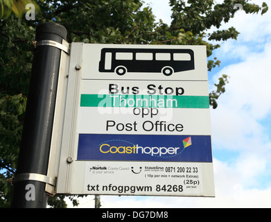 Coasthopper Fermata Bus, Thorham, Norfolk, il servizio di trasporto pubblico Inghilterra costa, tramoggia percorso costiero Foto Stock