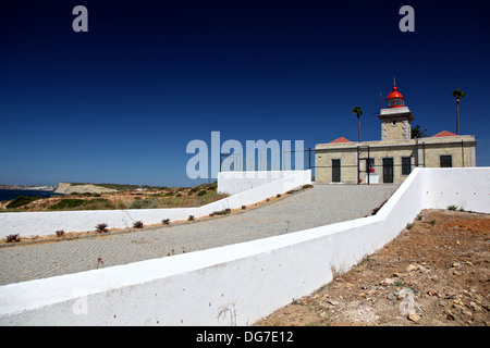Farol da Ponta da Piedade (Ponta da Piedade lighthous) a Lagos, Portogallo Foto Stock