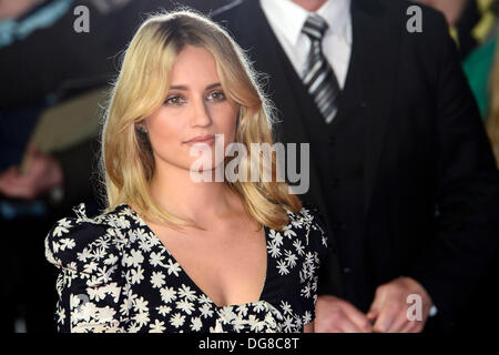 Berlino, Germania. Il 15 ottobre 2013. Dianna Agron assiste la premiere di 'Malavita" di Berlino. © dpa picture alliance/Alamy Live News Foto Stock