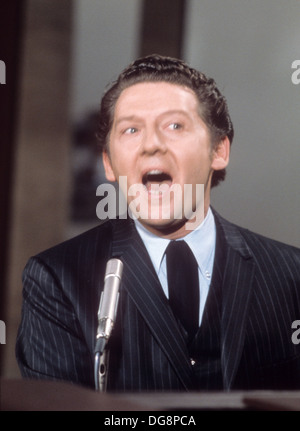 JERRY LEE LEWIS rock americano musicista circa 1968 Foto Stock