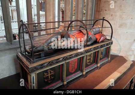 La tomba di Robert, duca di Normandia, Cattedrale di Gloucester, Gloucester, Glous, UK. Foto Stock