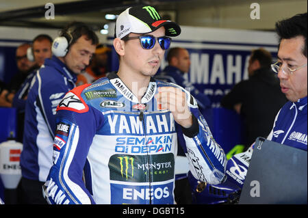 Phillip Island, in Australia . Xviii oct, 2013. Jorge Lorenzo(Yamaha Factory Racing) durante le sessioni di prove libere dal circuito di Phillip Island Credit: Azione Plus immagini di sport/Alamy Live News Foto Stock