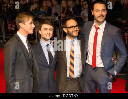 Cast e direttore di uccidere i vostri beniamini frequentando premiere-(L a R) Dane DeHaan Daniel Radcliffe,John Krokidas(dir), Jack Huston Foto Stock