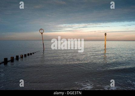 Il Firth of Forth da Portobello Foto Stock