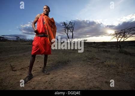 Maasai uomo ritratto, Mara regione, Kenya Foto Stock