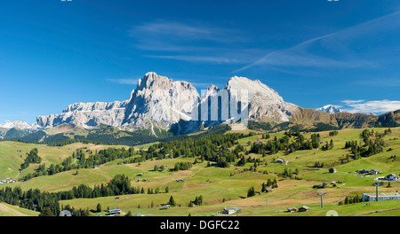 Il Gruppo del Sasso Lungo, Dolomiti, Castelrotto, Alto Adige Provincia, Trentino-Alto Adige, Italia Foto Stock