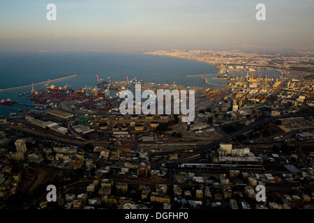 Una foto aerea della Baia di Haifa Foto Stock