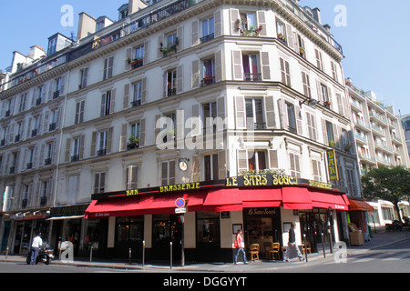 Parigi Francia,9 ° arrondissement,Rue Jean-Baptiste Pigalle,le Sans Souci,ristorante ristoranti ristorazione caffè, cucina, cibo, caffè, brasserie, hist Foto Stock