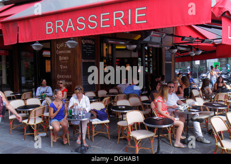 Parigi Francia,1 ° arrondissement,Rue Montorgueil,l'Esplanade Saint Eustache,ristorante ristoranti ristorazione caffè, cucina, cibo, caffè, brasserie,t Foto Stock