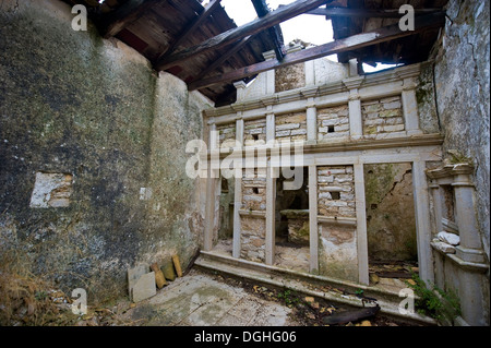 Palià Perithia paesino di montagna dell'isola di Corfù, al largo della costa di Albania. Foto Stock