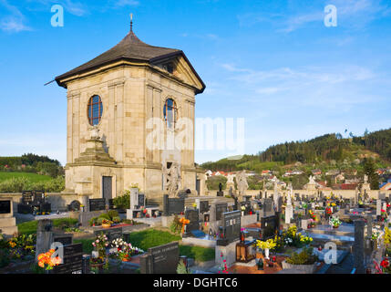 Il cimitero di barocco, monumento nazionale, Strilky, Kromeriz distretto, Zlin regione Moravia Repubblica Ceca, Europa Foto Stock