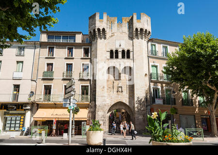 Porte Saunerie, city gate, Manosque, Provenza, Provence-Alpes-Cote, Francia, Europa, Manosque, Provenza Foto Stock