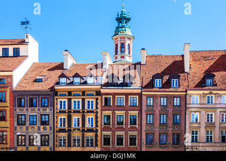 Medievale restaurata e Patrizia case mercantili intorno a Stary Rynek di Varsavia. Foto Stock