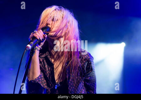 Il cantante Alison Mosshart dell'anglo-americano rock band "uccide" performing live a Luzernersaal al KKL durante il blu Foto Stock