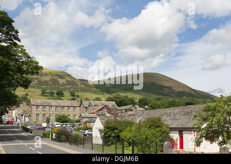 Loftus Hill, York in Cumbria, guardando a nord rispetto al centro di York. Al di là della città è Winder hill e Crook Hill. Foto Stock