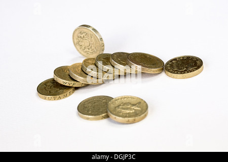 Un mucchio di GB Pound monete. Foto Stock