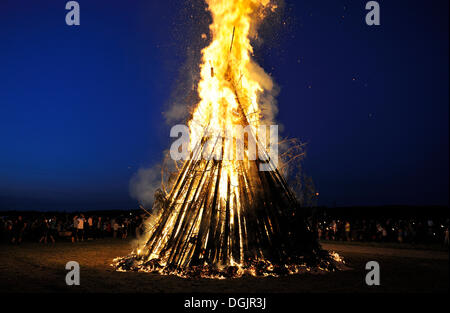 St John's falò, Solstice falò, la celebrazione in Gelting, Geretsried, Alta Baviera, Baviera Foto Stock