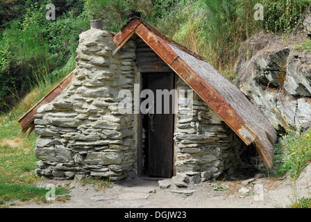 Gold Digger's capanna, storico insediamento cinese, Arrowtown, Isola del Sud, Nuova Zelanda Foto Stock