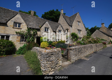 Incantevole Cotswolds cottages in Bibury, Regno Unito Foto Stock