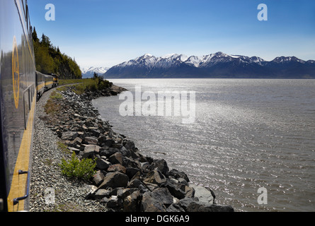 A bordo l'ancoraggio a Seward Express in Alaska. Foto Stock