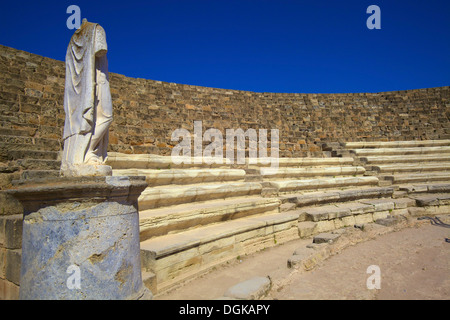 Teatro romano, salumi e Cipro del Nord Foto Stock