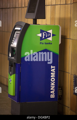 ATM - bancomat Banca fio a Praga Repubblica Ceca Foto Stock