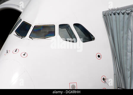 Prua dell'Airbus A380 Foto Stock