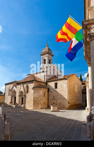 La Chiesa Collegiata di San Quirico d'Orcia. Foto Stock